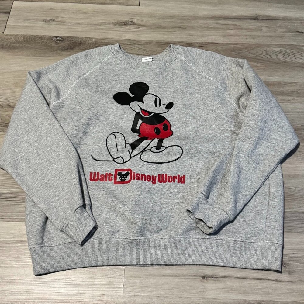 L/XL Walt Disney World Crewneck Sweater